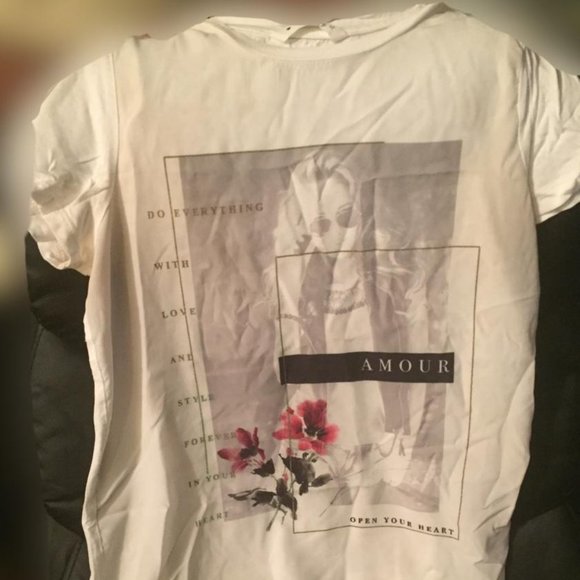 Paris Lover Amour T-shirt - Picture 1 of 2